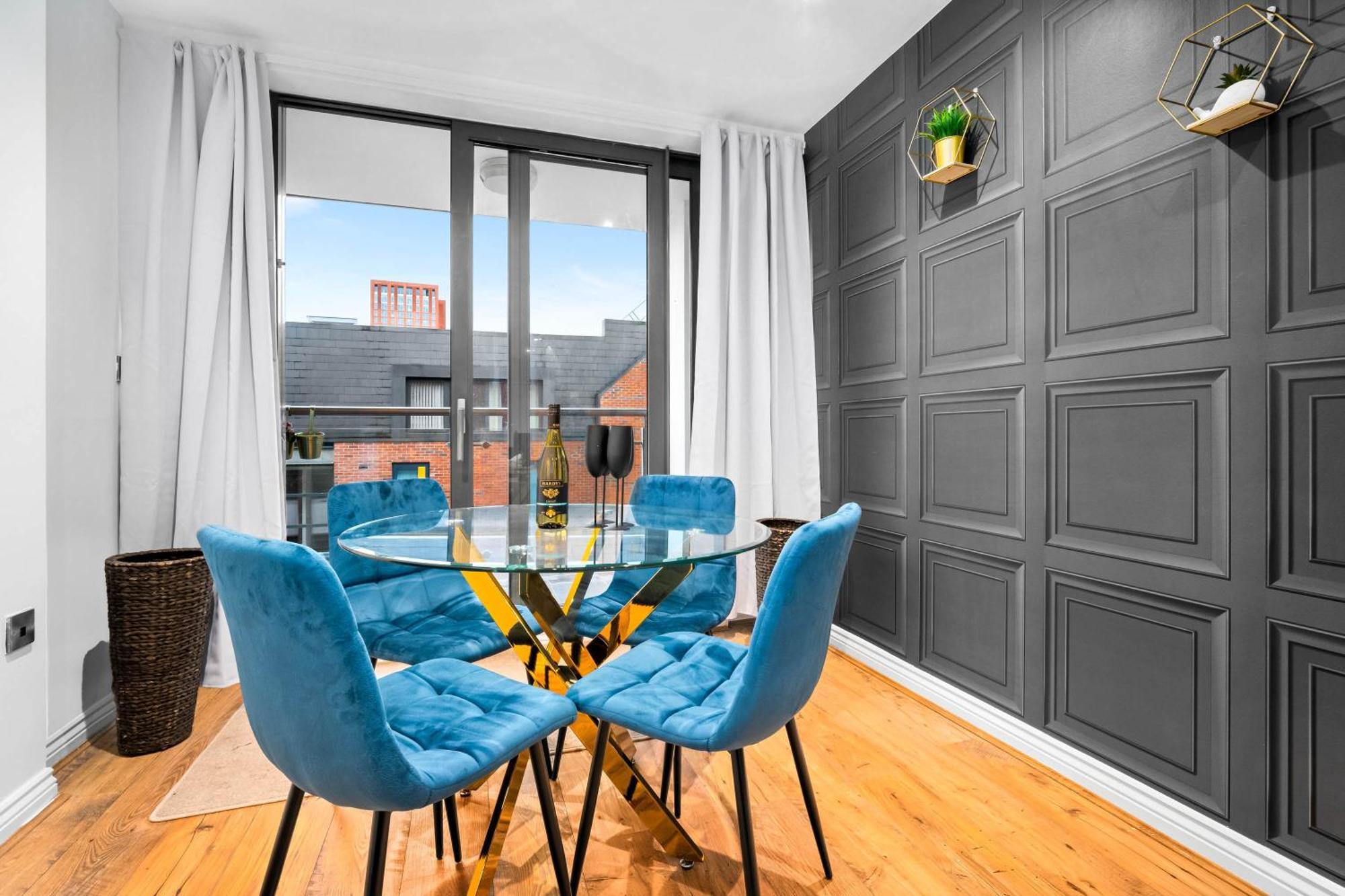 Luxury Two Bedroom Apartment - City Ceentre - Balcony - Jq - Netflix & Wifi - 11B Birmingham Exterior photo